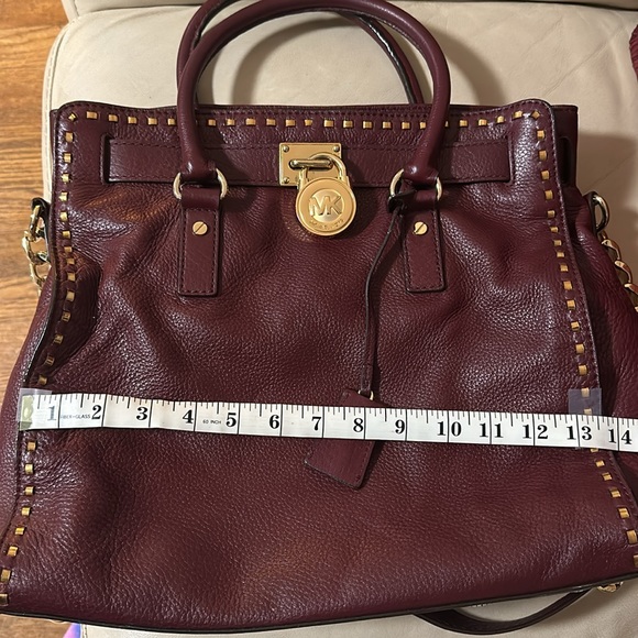 Michael Kors Whipped Hamilton bag in Maroon - Picture 12 of 13